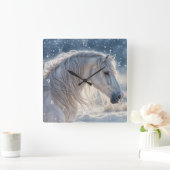Schönes Pferd im Schnee Winter Quadratische Wanduhr (Zuhause)