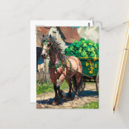 Schönes Pferd zieht eine Menge Kleeblätter Postkarte