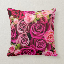 Schönes Rosa und Rote Rosen Kissen