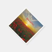 Schönes rotes Mohnfeld bei Sonnenaufgang Serviette (Ecke)