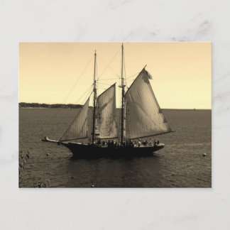 Schönes Schiff am Ozean Postkarte