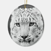Schönes Schnee-Leopard-Schwarzweiss-Porträt Keramikornament (Links)