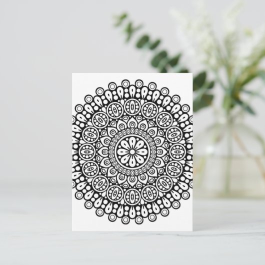 Schönes schwarz-weißes Mandala zum Färben in Postkarte (Stehend Vorderseite)