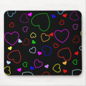 Schönes schwarzes Mousepad mit bunten Herzen (Vorne)