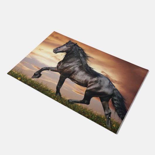 Schönes Schwarzes Pferd Fußmatte (Schrägansicht)