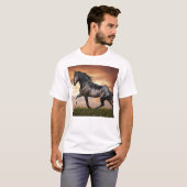 Schönes Schwarzes Pferd T-Shirt (Vorne ganz)