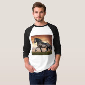 Schönes Schwarzes Pferd T-Shirt (Vorne ganz)