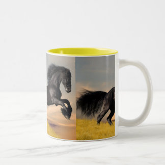 schönes schwarzes Pferd Zweifarbige Tasse