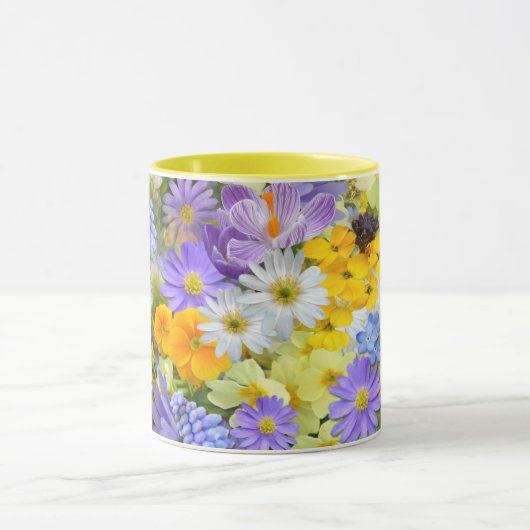 Schönes Sortiment an farbenfrohen Blume Tasse (Zentrum)