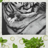 Schönes Tiger Schwarz-weißes Afrika Handtuch (Gefaltet)
