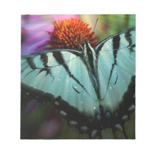 Schönes türkisfarbenes Frack Butterfly Notizblock