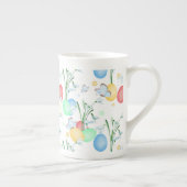 Schönes und elegantes Ostermuster Porzellantasse (Rechts)