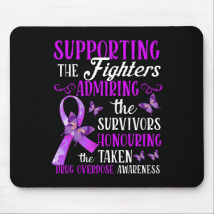 Schönes und unterstützendes Arzneimittelüberdosier Mousepad