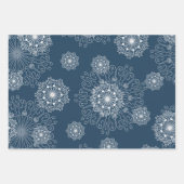 schönes Verpackungspapier mit Schneeflocken im Win Geschenkpapier Set (Vorderseite 2)
