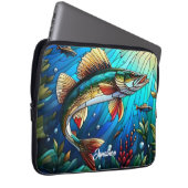 Schönes Walleye Pike am See Laptopschutzhülle (Vorne Rechts)