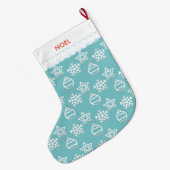 Schönes Weihnachtsmuster auf Light Blue Großer Weihnachtsstrumpf (Rückseite (Hängend))