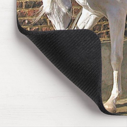 Schönes weißes arabisches Pferd Mousepad (Ecke)