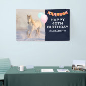 Schönes Weißes Pferd Galloping im Schnee Banner (Messeveranstaltung)