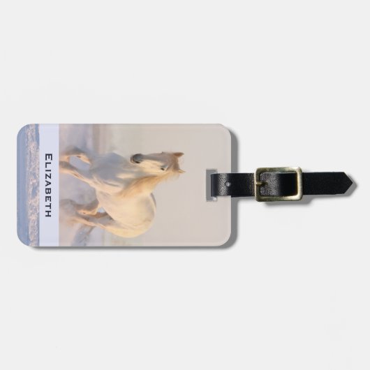 Schönes Weißes Pferd Galloping im Schnee Gepäckanhänger (Vorderseite horizontal)