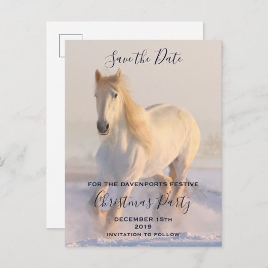 Schönes Weißes Pferd Save the Date im Schnee Ankündigungspostkarte (Vorne/Hinten)