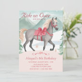 Schönes Winterwald Rosa Pferd Geburtstag Einladung (Stehend Vorderseite)
