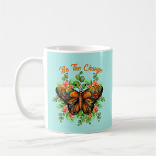Schönheit der Natur Farbiger Schmetterling und Blü Kaffeetasse