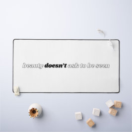 Schönheit Frage keine Schreibtischmatte