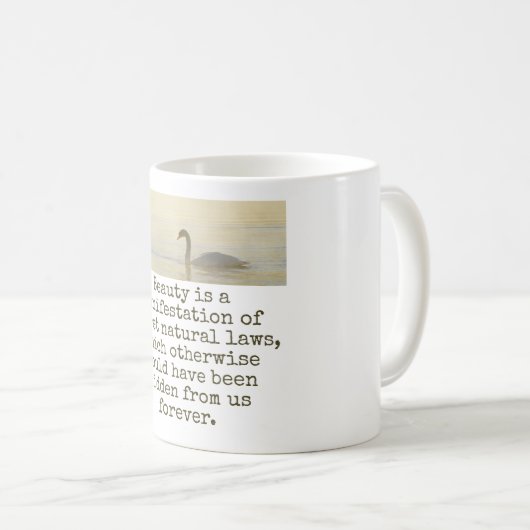 Schönheit ist eine Manifestation - Schönheitsangeb Kaffeetasse (VorderseiteRechts)