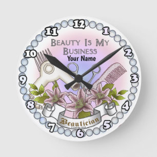 Schönheitsbusiness Kosmetikerin Runde Wanduhr