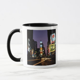 Schönheitsfarbe und Energie der berühmten Times Tasse