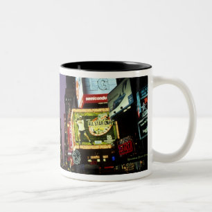 Schönheitsfarbe und Energie der berühmten Times Zweifarbige Tasse