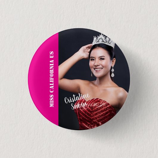 Schönheitswettbewerb Button Pin - Helle Schrift (Vorderseite)