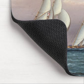 Schooners Dreadnought und Columbia 1870 Mousepad (Ecke)
