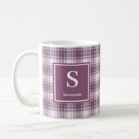 Schottisch Mauve Heritage Plaid Monogramm Kaffeetasse (Links)