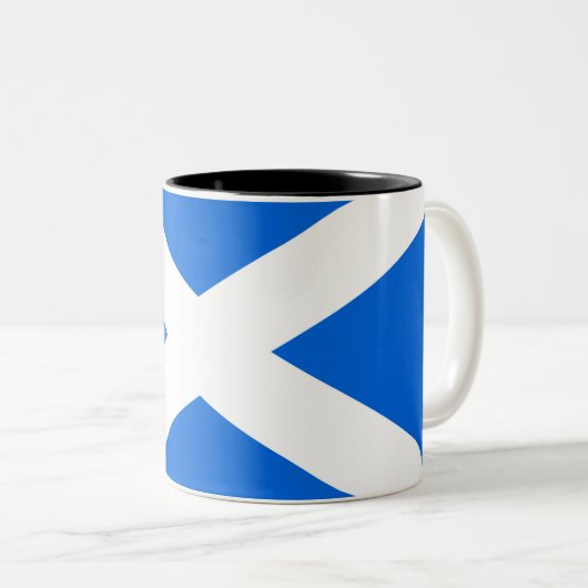 Schottische Flagge Zweitone-Tasse Zweifarbige Tasse (VorderseiteRechts)