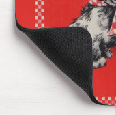 Schottischer Hund der 1950er Jahre in Rot Mousepad (Ecke)