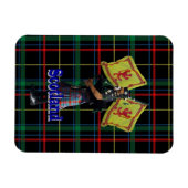 Schottischer Piper auf Tartan Magnet (Horizontal)