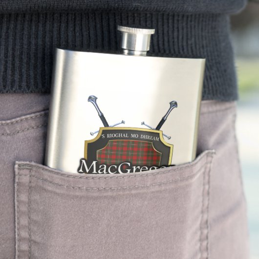 Schottisches Clan MacGregor Tartan-Schild und Flachmann (Beispiel)