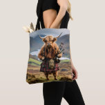 Schottland Highland Cow Bagpiper Tasche<br><div class="desc">In seinem Clan Tartan ist er ein Hochlandkuh-Bagpiper.</div>