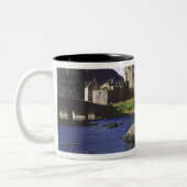 Schottland, Highland, Wester Ross, Eilean Donan 2 Zweifarbige Tasse (Links)