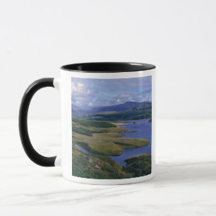 Schottland, Highland, Wester Ross, Loch Garry. Ein Tasse