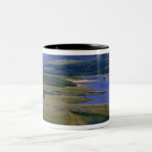 Schottland, Highland, Wester Ross, Loch Garry. Ein Zweifarbige Tasse (Mittel)