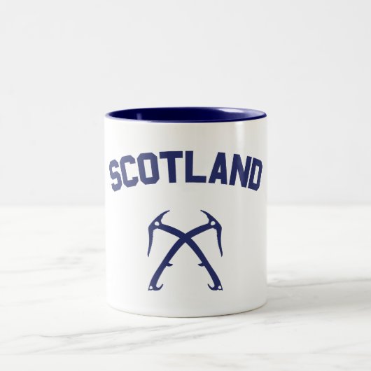 Schottland Ice Climbing Zweifarbige Tasse (Mittel)