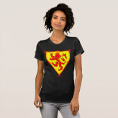Schottlands Löwe zügellos T-Shirt (Vorne ganz)
