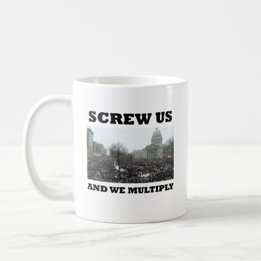 Schrauben Sie uns und wir multiplizieren Kaffeetasse (Links)