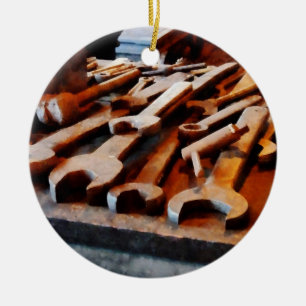 Schraubenschlüssel Keramikornament