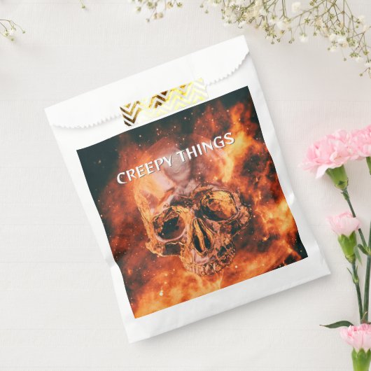 Schreckliche Dinge. Flammenschädel im Weltraum Geschenktütchen (Versiegelt)
