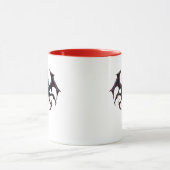 Schrecklicher Dämonenkopf. Tasse (Zentrum)