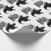 Schrecklicher grimmiger Sensenmann und Geist. Geschenkpapier (Ecke)