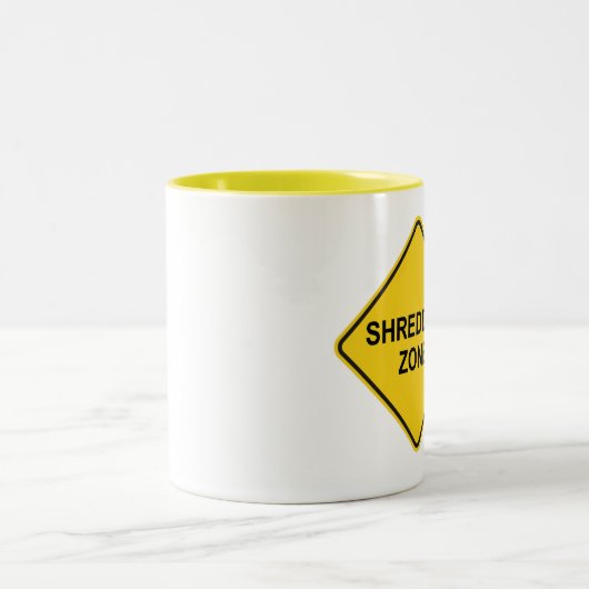 Schredderzone Zweifarbige Tasse (Mittel)